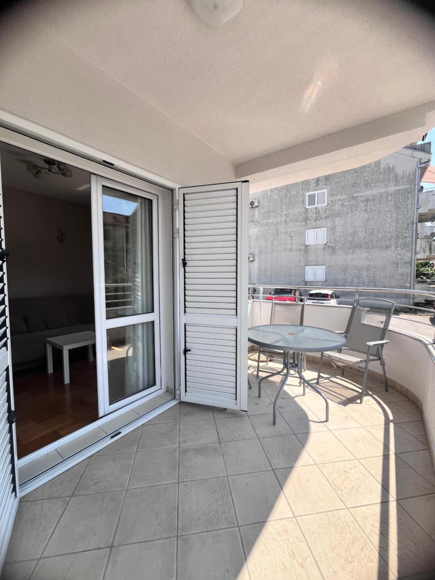 Apartment Belani, Own Parking ティヴァト エクステリア 写真