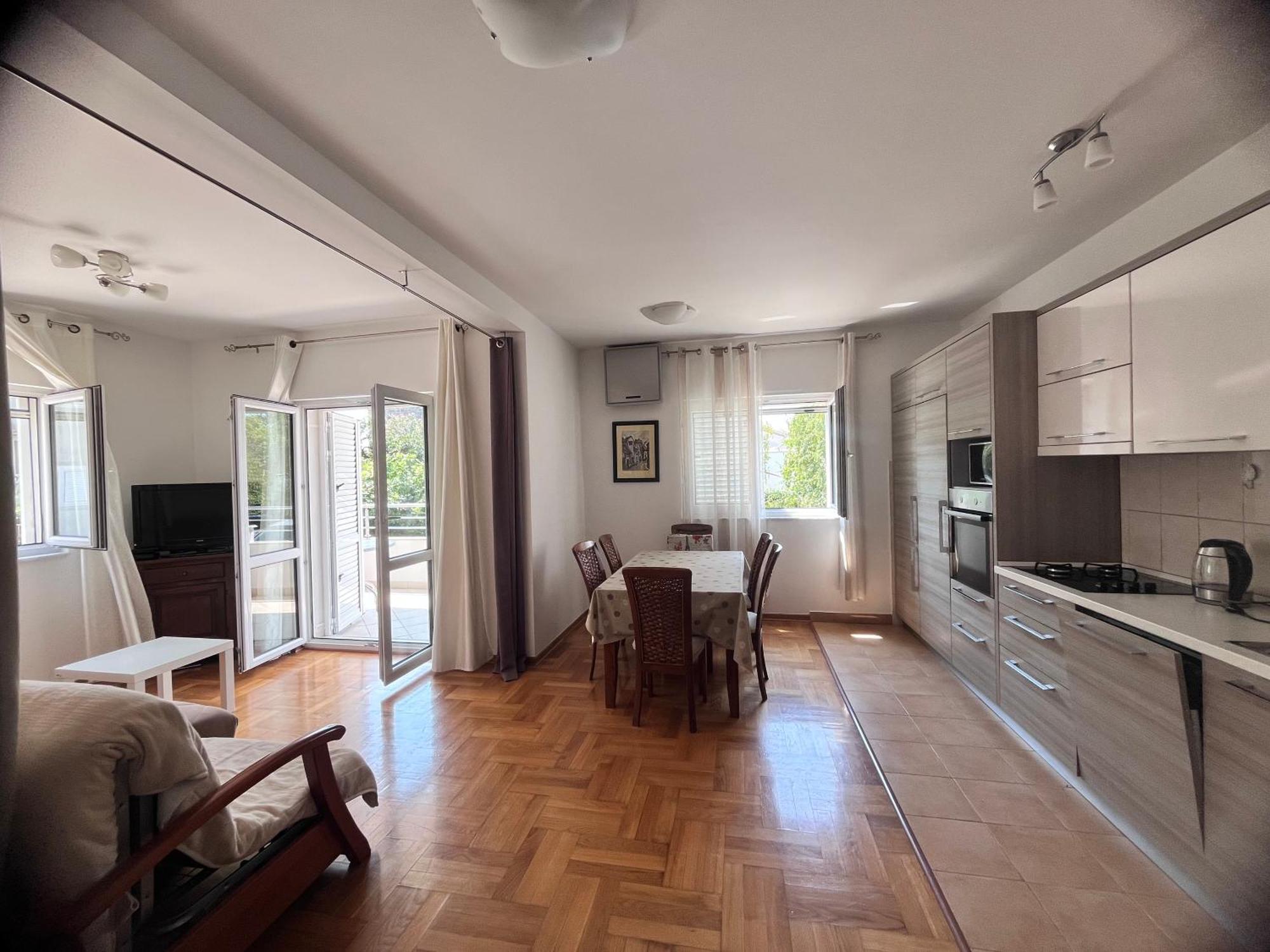 Apartment Belani, Own Parking ティヴァト エクステリア 写真